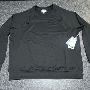 Feat Men's Classic Black Sweatshirt